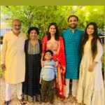 Maulika Patel Instagram – मेरे तुम्हारे सबके लिए हैप्पी दिवाली 🪔💥

#diwali #family #friends #together #celebration #happiness #smile #love #littlelove #fiyahood #crackers #fun #noharmtoanimals #takencareof #givesmiles #ilovemyblessedlife💕 Gandhinagar, Gujarat