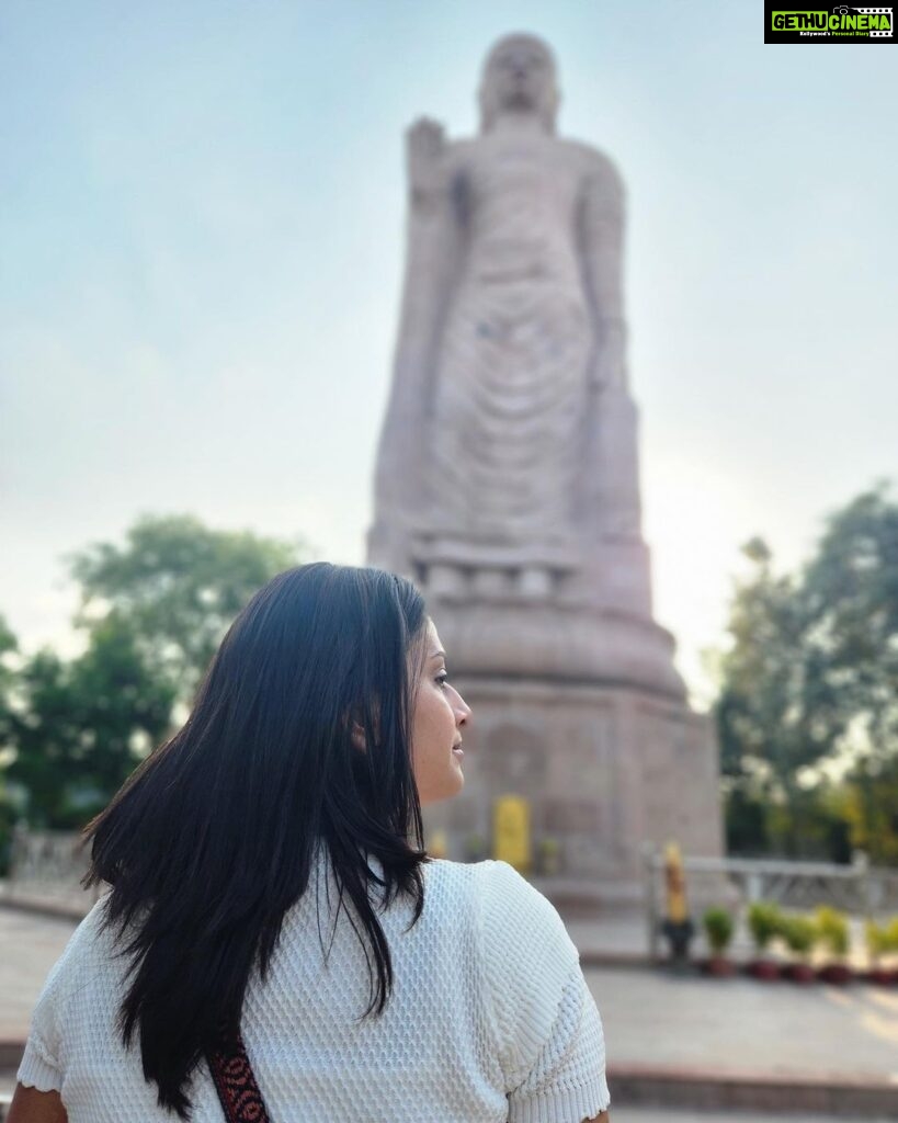 Maulika Patel Instagram - Wanna Go Back 💫 The Buddha mentioned Sarnath as one of the four places of pilgrimage. #blessed ♥️ P.c: @wanderwithaawara 📸 #sarnath #varanasi #buddhism #harhargange #mahadev #peace #places #vibes #love #travel #qualitytime #ilovemyblessedlife💕