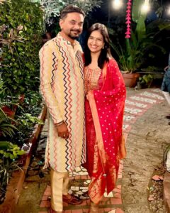 Maulika Patel Instagram - मेरे तुम्हारे सबके लिए हैप्पी दिवाली 🪔💥 #diwali #family #friends #together #celebration #happiness #smile #love #littlelove #fiyahood #crackers #fun #noharmtoanimals #takencareof #givesmiles #ilovemyblessedlife💕 Gandhinagar, Gujarat