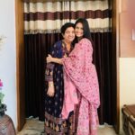 Maulika Patel Instagram – Rakshabandhan 👩🏻‍🤝‍👨🏼🍭 

#rakshabandhan #festival #sibblinglove #brothersisterbond #littlelove #happyritual #ilovemyblessedlife💕