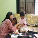 Maulika Patel Instagram – Rakshabandhan 👩🏻‍🤝‍👨🏼🍭 

#rakshabandhan #festival #sibblinglove #brothersisterbond #littlelove #happyritual #ilovemyblessedlife💕
