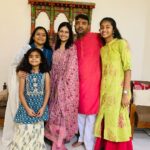 Maulika Patel Instagram – Rakshabandhan 👩🏻‍🤝‍👨🏼🍭 

#rakshabandhan #festival #sibblinglove #brothersisterbond #littlelove #happyritual #ilovemyblessedlife💕