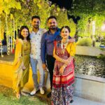Maulika Patel Instagram - Forever Bond ♥️ Missed You @vekariyakavya @gaurangvekariya #shloka #mihaan 🤗 #friendship #love #foreverbond #foreverfriendship #fortunate #happysoul #happiness #vastu #friendshappiness #beblessed #maulikapatel #ilovemyblessedlife💕