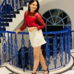 Maulika Patel Instagram - Finally Posting the pictures of my unexpected surprise birthday bang 😃 so so much blessed ❤️ Lots of love to My people who loves me unconditionally 🤗 It was too memorable birthday week of mine 🥰 All thanks to The friends who gave me the surprise blast @meenagheewala @almaari_by_kranti @av.mistri @dhimir.pipavat @parthkotak143 @jollyrathod and also who wished me,who were not with me but were still with me My old buddies 🥰 I love you all 😘🤗 #birthdaybang #surprisebirthday #love #friends #life #family #birthday2022 #udaipur #beblessed #maulikapatel #ilovemyblessedlife💕 Ramee Royal Udaipur
