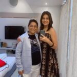 Maulika Patel Instagram - And The Part-2 Birthday eve 💃🏻 You are a person who knows how to live life 🌸Who gets happiness seeing everyone happy😘You always try to bring everyone together and you are the reason why we all keep meeting, the atmosphere of celebration remains 🥰 Just always be happy like this, be healthy. More Love To You ♥️ Birthday Celebration 🎉 @meenagheewala ♥️