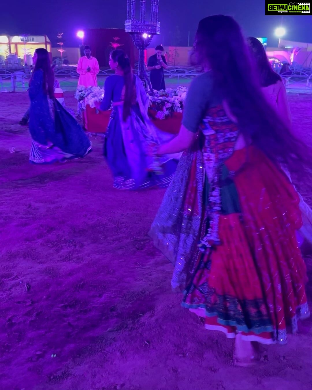 Maulika Patel Instagram - શેરી ગરબા 💫 In Every navratri one fix place like a family event for me @sherigarba 💫 @kuntalamarhansh @jaymeetshah ♥️ #love #friendship #sherigarba #ahmedabad #waitingfornextyear #navratri #navratri2023 #garba #indianattire #ilovemyblessedlife💕