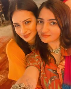Maulika Patel Instagram - Let me enjoy the navratri first thn i will post it😜 still collecting memories of this 9 days and already missing the melodies evenings 🫠 

@thesherimandal it is 💫

I am grateful to Mataji that like every year, this year too she gave me a lot of strength so that I could play Garba with great pleasure and enjoy these 9 days. Just like this, May your love and blessings always remain with me.
 I know I'm your favorite child and I never want to loose this connection.

જય અંબે ♥️ 

#jayambe #navratri #navratri2023 #indianattire #chaniyacholi #dance #folk #garba #favouritefestival #faith #love #garbanight #darshan #happiness #music #dholi #friends #besttime #ahmedabad #sherimandal #ilovemyblessedlife💕