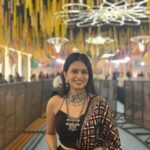 Maulika Patel Instagram – Suvarna navratri 💫

Different experience or i can say Suvarna experience of navratri @suvarnnavratriahmedabad includes A lovely Temple of Maa Ambe, Comfortable floor for garba , D Decor & Our @jigrra 🎶🧡

Captured by: @almaari_by_kranti 😘
@origin_of_lafcadio ♥️

#navratri #navratri2023 #suvarnanavratri2023 #suvarnanavratriahmedabad #ahmedabad #love #maaambe #favourite #favouritefestival #garba #belief #indianattire #friends #melodiousvibe #ilovemyblessedlife💕