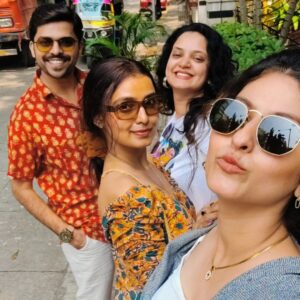 Mayuri Deshmukh Instagram - Documenting a hot but happy morning 🌅❤️✨🟠🌻🧿 #breakfastisthemostimportantmealoftheday #companyforlife❤ #likefriendslikefamily