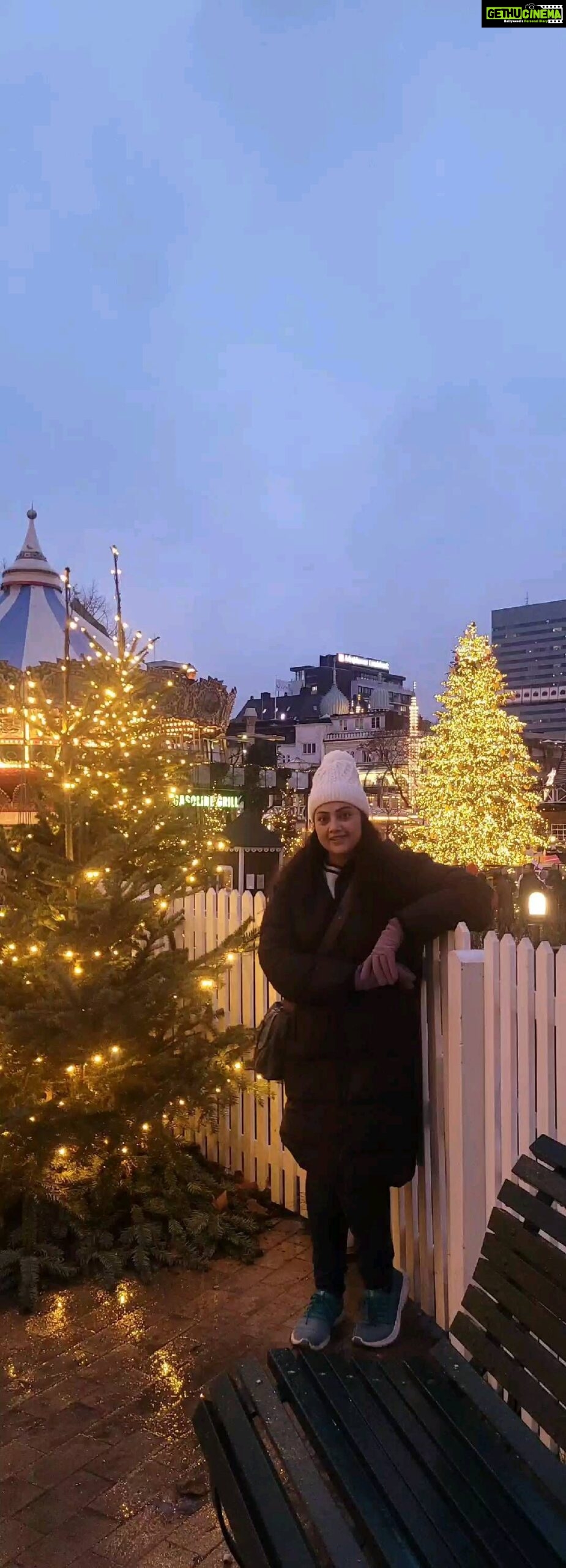 Meena Instagram - Leave a little Sparkle where ever you go ⚡️🌟⚡️