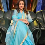 Meena Instagram - Don't miss the grandeur of the Endaammasupera finale tonight! 🌟Tune in to Mazhavil Manorama TV for an unforgettable night @mazhavilmanoramatv Outfit and make up @santhoshpattambi_725 @biju.janardhanan.779 #Endaammasupera #TVShow #SpecialJudge #MazhavilManoramaTV #EntertainmentTonight #TuneIn #SpectacularShow #JudgeLife #ExcitingNight #meenasagar