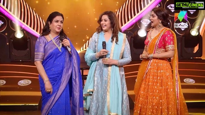 Meena Instagram - 🌟 The EndaammaSupera Grand Finale Promo is here! 🎤🏆 Thrilled to have participated as a special judge. Get ready for the ultimate showdown! @mazhavilmanoramatv ✨ Outfit and Makeup @santhoshpattambi_725 @biju.janardhanan.779 #EndaammaSupera #GrandFinale #promoalert #meenasagar #exit