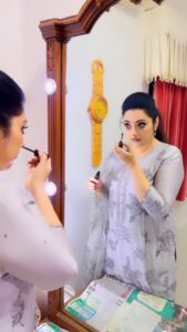 Meena Instagram - Self Love 🫶🏻
.
MUA: @makeupbyhemamalini