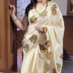 Meena Instagram - Vishu Aashamsakal 🌼🪔🌼