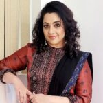 Meena Instagram - Ende Amma Supera @mazhavilmanoramatv at 9pm