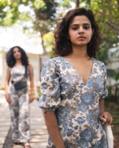 Meenakshi Raveendran Instagram - Meenakshi wearing printed Mini Dress from Aurora collection 🦋🤍
📸 @premsampaul 
DM for Orders!!