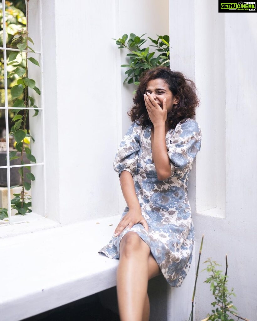 Meenakshi Raveendran Instagram - Meenakshi wearing printed Mini Dress from Aurora collection 🦋🤍 📸 @premsampaul DM for Orders!!