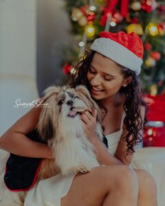Meenakshi Raveendran Instagram - Welcoming 2023 with utmost happiness and sky full of stars....

📸: @sumesh_shiva 
Mua: My amma @ponnoos_beauty_hut 
Videography: @amalthankachan69 
Special thanks to @parakkatstudiofloor 
Special mention @prince_joseph___  @_san_dra_mari_ya__