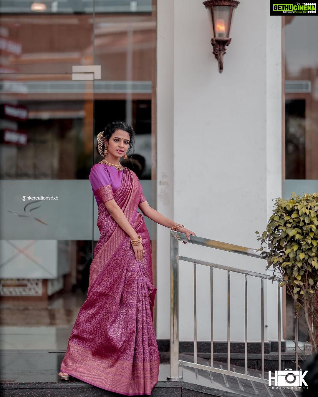 Meenakshi Raveendran Instagram - Costumes&styling :@sans_kritidesigns & @ardraswathii Pretty face - @meenakshi.raveendran Behind the lens- @hkcreationsdxb Recorded - @dop_by_tony Magic hands - @shibin4865 Jewellery:@dcjewellersgoldanddiamonds . . . . . . #meenakshiraveendran #udanpanam #keralatelivition #malayali Kochi Kerela, India
