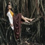 Meenakshi Raveendran Instagram - Kick the pleats of sheer elegance Mua @makeover_by_mufeee Concept and styling @amruthaappu @amal_gop Costume @vogue_designer_studio @zelah.and.i Costume assist @apolloblithe Photo @maplestories__ @cathmediastories @nithinsundher_photography Cinematography @the_oceaneyes_studio @_dytr_