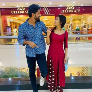 Meenakshi Raveendran Instagram - Hey @lintos_thomas  and @arati_podi , How about going back to 2020 for a while? "The 2020 pictures"