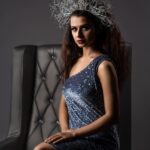 Meenakshi Raveendran Instagram - The crown series; Malevolent queen Featuring @meenakshi.raveendran Concept,Styling and photography @jeffinbijoyphotography Art (crown) @s_k_3_9_3 Makeup and hair @alagne_signature Studio @maxxocreative Photography assist @jobin_jaison Bts video @stories_by_melvin_augustine Bts video edits @shibilinuaman Special thanks to @rizwanmechoth @arunkrishnaaa Maxxo Creative