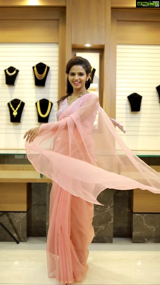 Meenakshi Raveendran Instagram - "The pink that twirls the world " Dearest @meenakshi.raveendran in a shade of pink from @dakshabridalcouture Stylist: @_the__brown__boy #boutique #fashion #style #boutiqueshopping #onlineboutique #fashionista #fashionstyle #dress #boutiquefashion #boutiquestyle #clothing #clothes #bridalcouture #dakshabridalcouture