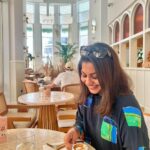 Meera Nandan Instagram - Our breakfast story: All I ask him, is for one good picture! #brunchncakes #breakfaststory #mondaybreakfast #happiness #allheart #positivevibes #onlylove #dubai #mydubai #him Brunch & Cake UAE