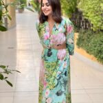 Meera Nandan Instagram - New hair new me 💇‍♀️ #newhair #haircut #floral #dubai #mydubai #allsmiles #positivevibes #instagood #happyme #onlylove #love Dubai, United Arab Emirates