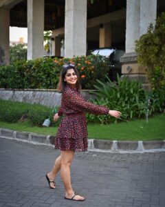 Meera Nandan Instagram - Worry less, travel more ♥️

📸 @sabir_photography_ 

#baliday1 #letsgobali #goldfm #onlylove #positivevibes #allheart #baliindonesia #instagood #bali