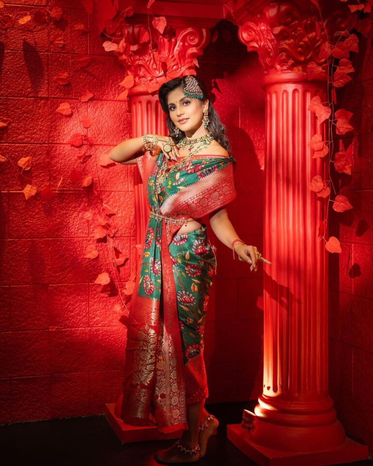 Megha Chakraborty Instagram - NAVRATRI DAY 6 Look featuring the beautiful @chakrabortymegha in a Modern Goddess Avatar where she represents Color Green, 6th Color of Navratri ❤️ Shoot Concept & Designed By:- @nehaadhvikmahajan @bridalsbynam . 💄MUA , Hair & Styling :- @nehaadhvikmahajan . Assisted By :- @styleby_vaishnavi . 🥻Saree :- @neerusindia . 💍Jewelery :- @sonisapphire . 🎥:- @deepak_das_photography @kakali_das_photography . #meghachakraborty #makeup #ootd #nehaadhvikmahajan #makeupbyme💄 #nammakeovers #bride #to #be #bridal #look #bridalmakeupartist #destinationweddingmakeupartist #weddingmakeup #hair #hairstyling #nammakeovers #bollywood #television #makeupartist #mumbai #traveller #all #over #the #globe