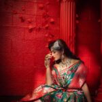 Megha Chakraborty Instagram – NAVRATRI DAY 6 featuring @chakrabortymegha as the Modern Indian Goddess where she represents the color Green💚
.
Shoot Concept & Designed By:- @nehaadhvikmahajan @bridalsbynam 
.
💄MUA , Hair & Styling :- 
@nehaadhvikmahajan 
.
Assisted By :- @styleby_vaishnavi
.
🥻Saree :- @neerusindia
.
💍Jewelery :- @sonisapphire 
.
🎥:- @deepak_das_photography @kakali_das_photography
.
#meghachakraborty 
#makeup #ootd #nehaadhvikmahajan #makeupbyme💄 #nammakeovers #bride #to #be #bridal #look #bridalmakeupartist #destinationweddingmakeupartist #weddingmakeup #hair #hairstyling #nammakeovers #bollywood #television #makeupartist #mumbai #traveller #all #over #the #globe