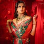 Megha Chakraborty Instagram – NAVRATRI DAY 6 Look featuring the beautiful @chakrabortymegha in a Modern Goddess Avatar where she represents Color Green, 6th Color of Navratri ❤️

Shoot Concept & Designed By:- @nehaadhvikmahajan @bridalsbynam 
.
💄MUA , Hair & Styling :- 
@nehaadhvikmahajan 
.
Assisted By :- @styleby_vaishnavi
.
🥻Saree :- @neerusindia
.
💍Jewelery :- @sonisapphire 
.
🎥:- @deepak_das_photography @kakali_das_photography
.
#meghachakraborty 
#makeup #ootd #nehaadhvikmahajan #makeupbyme💄 #nammakeovers #bride #to #be #bridal #look #bridalmakeupartist #destinationweddingmakeupartist #weddingmakeup #hair #hairstyling #nammakeovers #bollywood #television #makeupartist #mumbai #traveller #all #over #the #globe