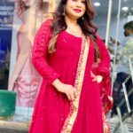 Megha Dhade Instagram – Happy Dashehra To All my Beautiful InstaFamily ❤️🤗 🙏🏻💕🍀🍀

Special thanks to  My darling friend @meganmegsofficial for this Beautiful Festive Outfit Love it ❤️❤️❤️❤️