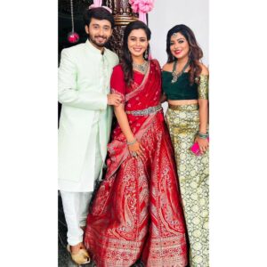 Meghashree Instagram - Happy gowri Ganesha fastival ♥️🧿
.
.
@neharamakrishna 
@radha.jai06 
@_priyanka_ds 
@thebhuvisatya 
@bhuvana_official 
@archana.s.gaikwad 
@ashoka_ba_official 
@manoja.official 
@chandrakala.mohan.official
@iam.kavitha_official