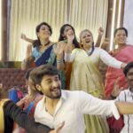 Meghashree Instagram - High energy time on sets!! 🔥🔥 Well...happy friendship day! 🤝😁 . @radha.jai06 @_priyanka_ds @chandrakala.mohan.official @ashoka_ba_official @archana.s.gaikwad @meghashree_official @bhuvana_official #Punyavathi #colorsKANNADA #shootingtimefun #funtime #newtrend #trendingreels #trendingaudio