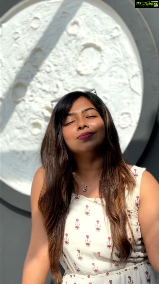 Meghashree Instagram - Must visit @briu.in . . #foodie #viralvideos #trending #meghashreegowda #restaurant #bangloreblogger #banglore