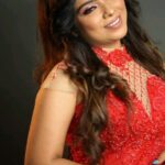 Meghashree Instagram - A woman whose smile is open and whose expression is glad has a kind of beauty no matter what she wears. Mus in fame @meghashree_official Costume @rentyourlook_by_chandangowda Vc @candid.crew Workshop demonstrations To know more about our upcoming makeup course u can call 🤙 #makeupcourse #certificaction ##careerbuildingcourses #bangaliremakeupartists #muacademy #makeupacademy #stunninglooksmakeupstudio #makeupbysunithaharish