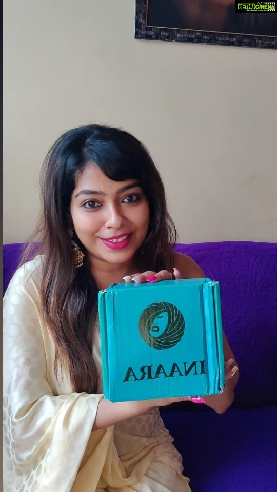 Meghashree Instagram - Thankyou ❤️ @inaara_herbal for send this amazing hair oil 🤗