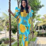 Mehrene Kaur Pirzada Instagram - 🌻 💛