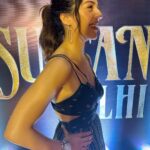 Mehrene Kaur Pirzada Instagram - My happy day 😍🥰 #SultanOfDelhi Screening in Mumbai last evening 🤩 Styling @6shweta Wearing @sunandiniofficial Hair @swapnildiwakar_hair