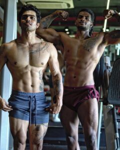 Michael Ajay Instagram - Leg day in GOA ft. @trevon_dias 

#michaelajay #gym #legday #aesthetics