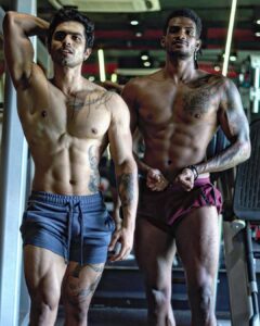 Michael Ajay Instagram - Leg day in GOA ft. @trevon_dias 

#michaelajay #gym #legday #aesthetics