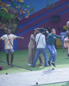 Michael Ajay Instagram - Look at that team work!! DreamTeam. 

Support #TeamMike 

#bigboss #bigbosskannada #michaelajay