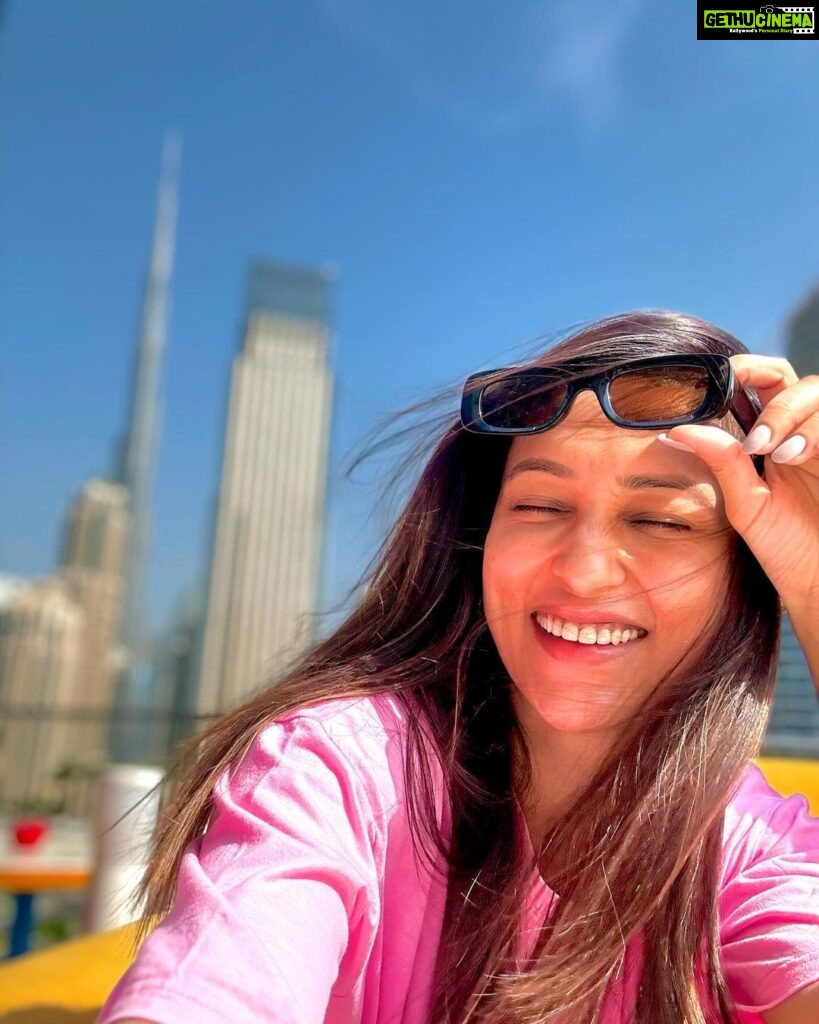 Mimi Chakraborty Instagram - Bcoz its good to treat yourself sometimes 💕 Thank you for all your love for #raktabeej i am literally on top of the world with your love💕 Now it’s time to show some love for #shastryvsshastry which has released today..