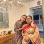 Mimi Chakraborty Instagram - এসো মা লক্ষ্মী বসো ঘরে। সব শুভ হোক 🙏 #lokkhipujorkichumuhurto