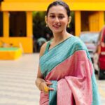 Mimi Chakraborty Instagram - মহা অষ্টমীর আন্তরিক প্রীতি ও শুভেচ্ছা । Subho Maha Astami🙏 #duggadugga #durgapuja