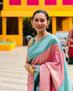 Mimi Chakraborty Instagram - মহা অষ্টমীর আন্তরিক প্রীতি ও শুভেচ্ছা ।
 
Subho Maha Astami🙏
#duggadugga #durgapuja