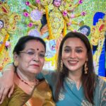 Mimi Chakraborty Instagram - শুভ সপ্তমীর শুভেচ্ছা সবাইকে। #durgapuja