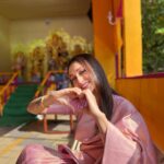Mimi Chakraborty Instagram - সবাইকে পুজোর অনেক শুভেচ্ছা সবার পুজো খুব ভালো ও আনন্দে কাটুক। শুভ ষষ্ঠী 🙏🏻❤️ #durgapuja2023 #durgapuja
